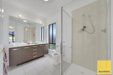 Property 2 Peartree Grove, BURNSIDE HEIGHTS VIC 3023 IMAGE 0