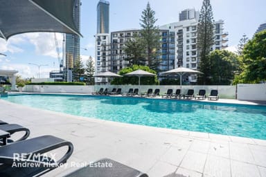 Property 22 Surf Parade, BROADBEACH QLD 4218 IMAGE 0