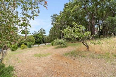 Property 3 Schunke Close, LESMURDIE WA 6076 IMAGE 0