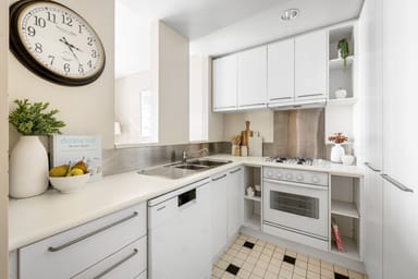 Property 34, 211 Wellington Parade South, East Melbourne VIC 3002 IMAGE 0