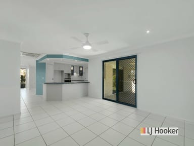 Property 10 Dunn Street, Tannum Sands QLD 4680 IMAGE 0