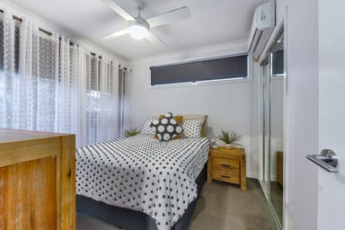 Property 8 Pinnibar Street, BRIDGEMAN DOWNS QLD 4035 IMAGE 0