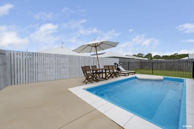 Property 15 Seabreeze Court, BUSHLAND BEACH QLD 4818 IMAGE 0