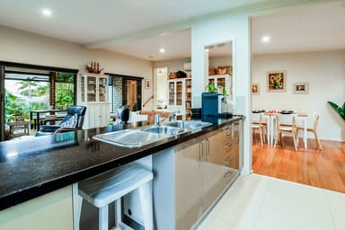 Property 24 Marine Parade, AGNES WATER QLD 4677 IMAGE 0