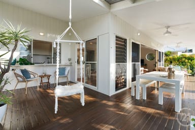 Property 20 Warana Street, Noosa Heads QLD 4567 IMAGE 0