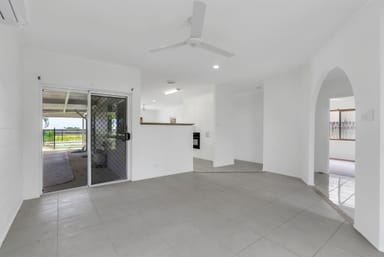 Property 10 Sidlaw Street, SMITHFIELD QLD 4878 IMAGE 0