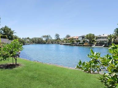 Property 16 Mariner Place, TWIN WATERS QLD 4564 IMAGE 0