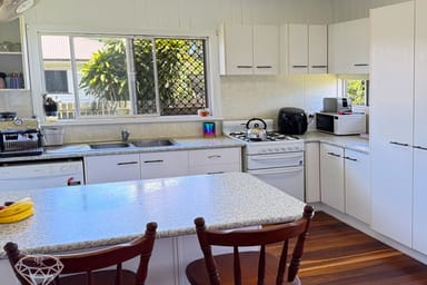 Property 28 Sydney Street, Kepnock QLD 4670 IMAGE 0