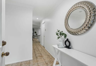 Property 66 Lancaster Circuit, Stretton QLD 4116 IMAGE 0
