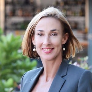 Property Agent Fiona Donnellan