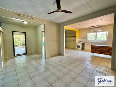 Property 80 Hope St, Cooktown QLD 4895 IMAGE 0