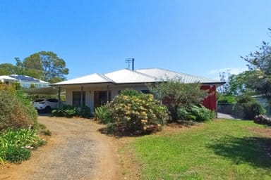 Property 4 Junction Street, Crows Nest QLD 4355 IMAGE 0