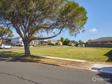 Property 2 Helen Street, Drouin VIC 3818 IMAGE 0