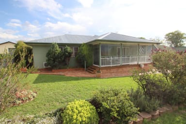 Property 123 Naas Street, Tenterfield NSW 2372 IMAGE 0