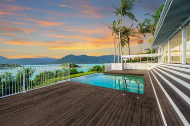 Property 27 Warrain Street, Shute Harbour QLD 4802 IMAGE 0