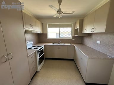 Property 46 Bendee Cres, Blackwater QLD 4717 IMAGE 0