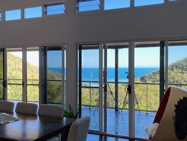 Property 21 Coral Passage Drive, Keswick Island QLD 4740 IMAGE 0
