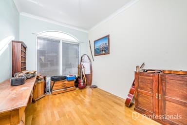 Property 54 Bowline Avenue, ALKIMOS WA 6038 IMAGE 0