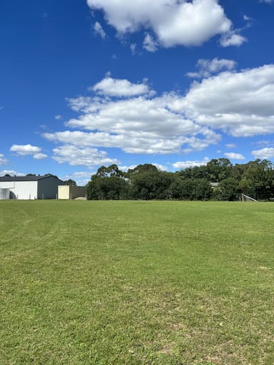 Property 16 Leslie Lane, Hendon QLD 4362 IMAGE 0