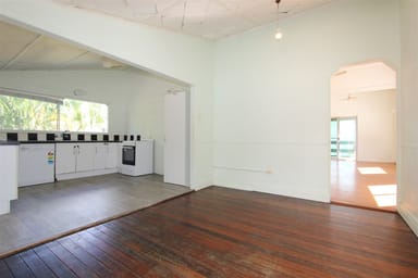 Property 18 Green St, BOOVAL QLD 4304 IMAGE 0