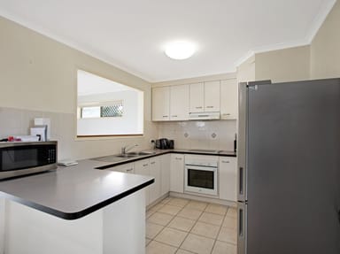 Property 12 Glengarry Court, KAWUNGAN QLD 4655 IMAGE 0