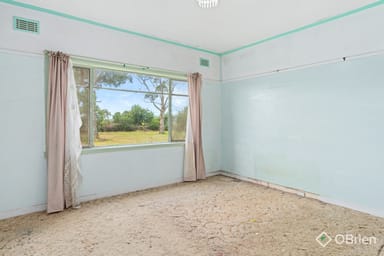 Property 425 Five Mile Road, Pakenham South VIC 3810 IMAGE 0