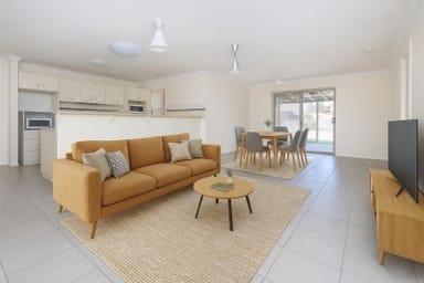 Property 10 Stuart Court, Kallangur QLD 4503 IMAGE 0