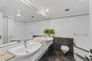 Property 13/76-80 Chichester Drive, Arundel QLD 4214 IMAGE 0