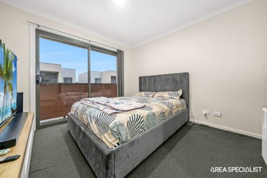 Property 4 Queenie Way, Cranbourne West VIC 3977 IMAGE 0