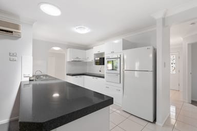 Property 10 Arwon Court, WELLINGTON POINT QLD 4160 IMAGE 0