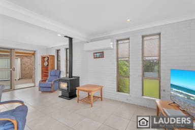 Property 8 Paradise Close, Old Bar NSW 2430 IMAGE 0