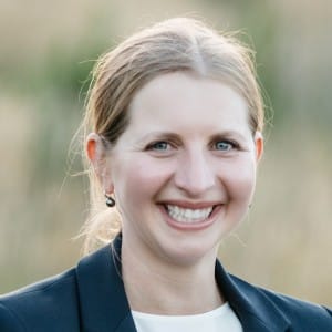 Property Agent Elona Jaeschke