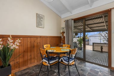 Property 11 Young Street, Wallaroo SA 5556 IMAGE 0