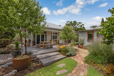 Property 11 Vincent Street, CASTLEMAINE VIC 3450 IMAGE 0