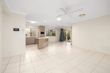 Property 94 Sibley Road, WYNNUM WEST QLD 4178 IMAGE 0