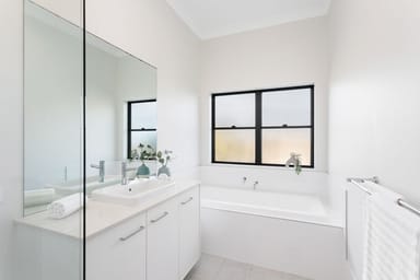 Property 20 Breeze Street, Gwandalan NSW 2259 IMAGE 0