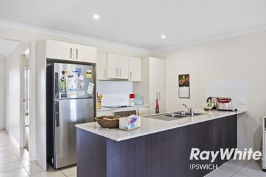 Property 5 Walnut Crescent, LOWOOD QLD 4311 IMAGE 0