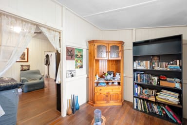 Property 26 Mylne Street, WEST GLADSTONE QLD 4680 IMAGE 0