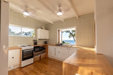 Property 750 Captain Cook Drive, SEVENTEEN SEVENTY QLD 4677 IMAGE 0