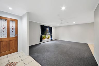 Property 17 Parkvue Drive, AVOCA QLD 4670 IMAGE 0