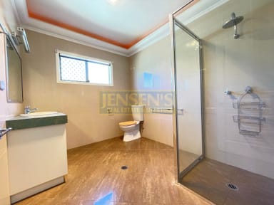 Property 5 Stubley Street, TOLL QLD 4820 IMAGE 0