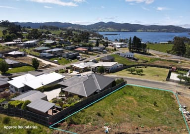 Property 8 Bonnies Way, PORT HUON TAS 7116 IMAGE 0