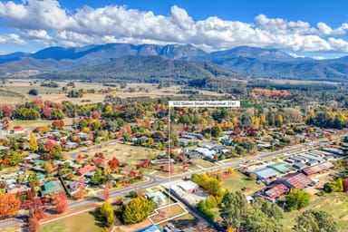 Property 3/53 Station Street, Porepunkah VIC 3740 IMAGE 0