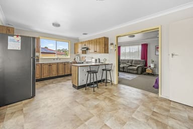 Property 4 Wren Close, Thornton NSW 2322 IMAGE 0