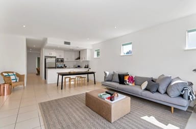 Property 21 Swans Place, ST CLAIR SA 5011 IMAGE 0