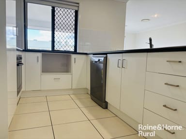 Property 65 Taylor Street, Roma QLD 4455 IMAGE 0
