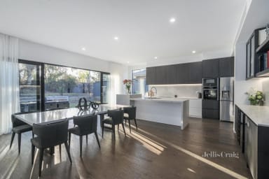 Property 28 Katoomba Drive, Mulgrave VIC 3170 IMAGE 0