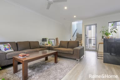 Property 9, 7 View Street, WEST GLADSTONE QLD 4680 IMAGE 0