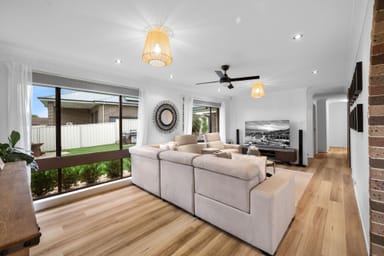 Property 7 Palomino Close, ESCHOL PARK NSW 2558 IMAGE 0