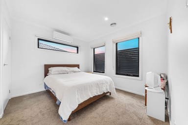 Property 25 Terrigal Crescent, Kilsyth VIC 3137 IMAGE 0